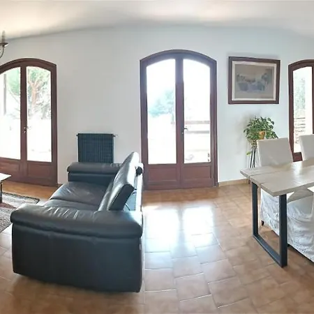 La Desirade Villa *